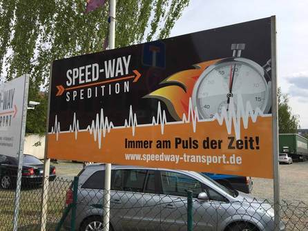 speedway-schild-2.jpg