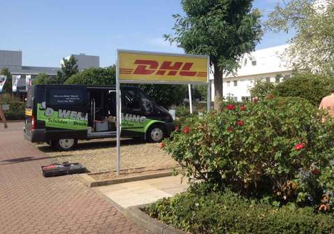 dhl.jpg